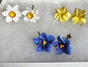 Vintage Denton England Floral Screw Back Clip On Earrings Set of 3